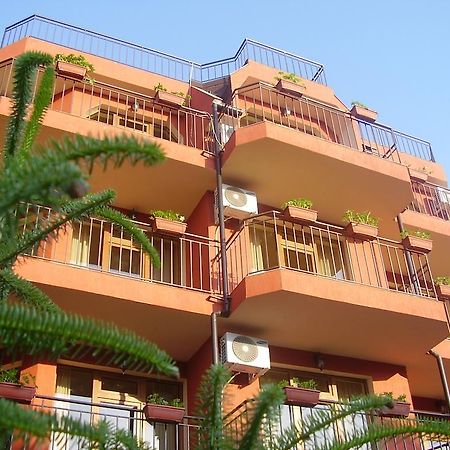 Terra Guest House Ravda Luaran gambar