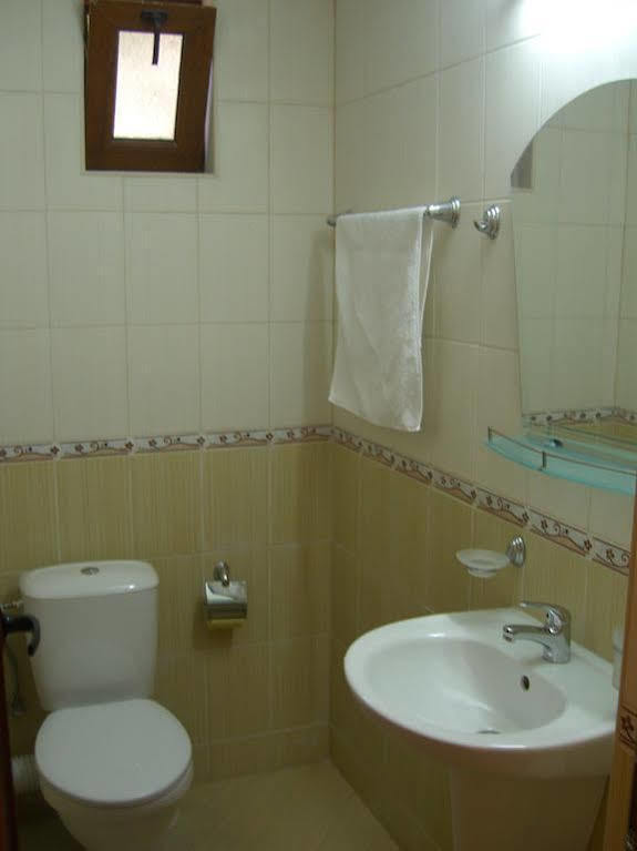 Terra Guest House Ravda Luaran gambar